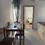 Apartament A Beautiful House In *