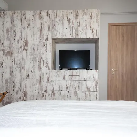 A Beautiful House In Apartament