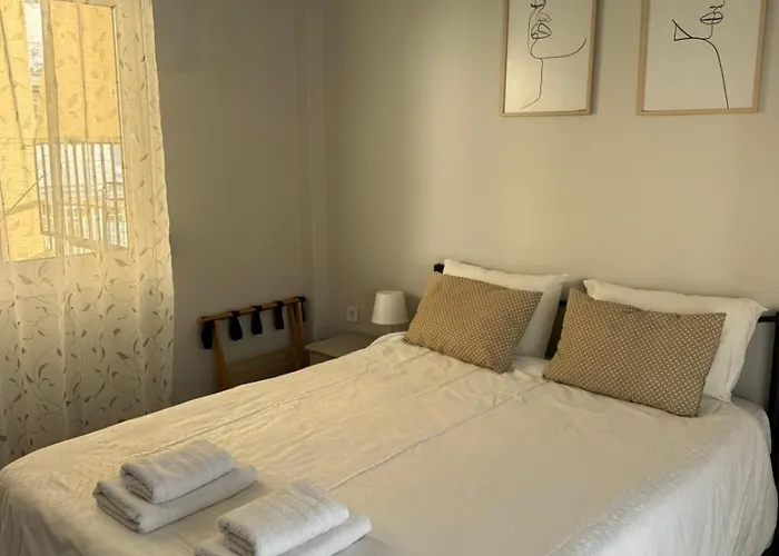 A Beautiful House In Apartamento *