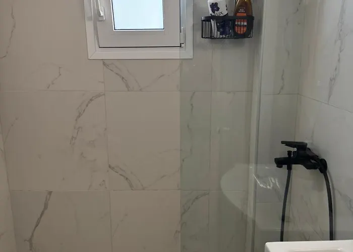 A Beautiful House In Apartamento Cavala